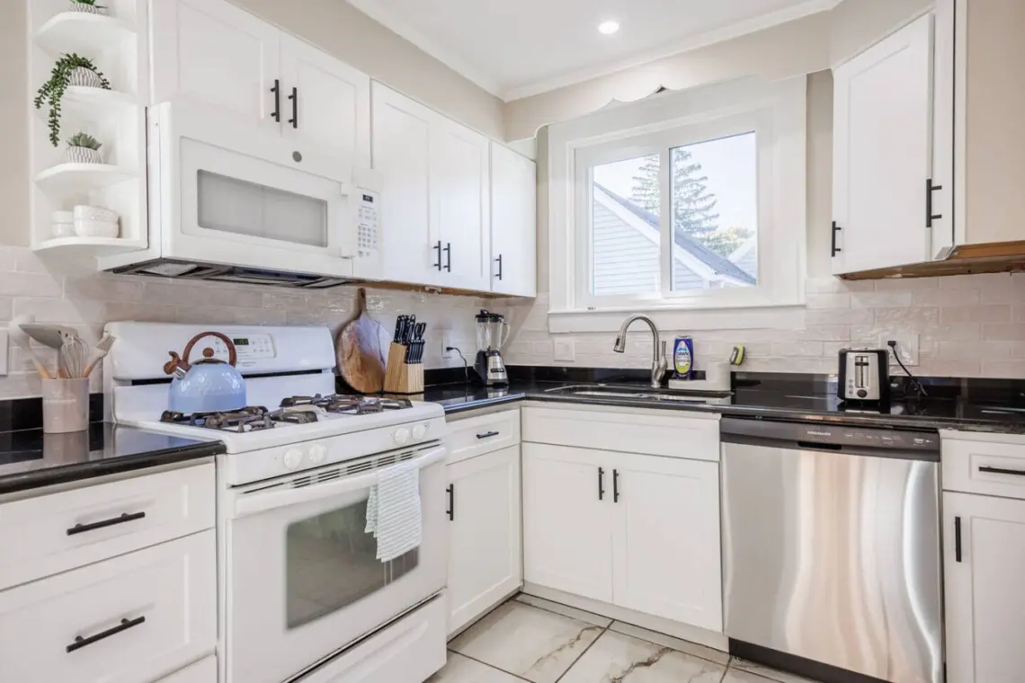 133658 444111 AqFvXZdMAbI Lfl2xnvb29CxB62 lrzEf3h1KVUQfQ 68f504578ff40.jpg