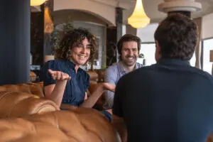 Airbnb safety tips communication with host