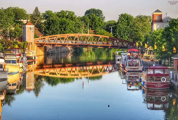 Best Photo Spots in Rochester Erie Canal Trail