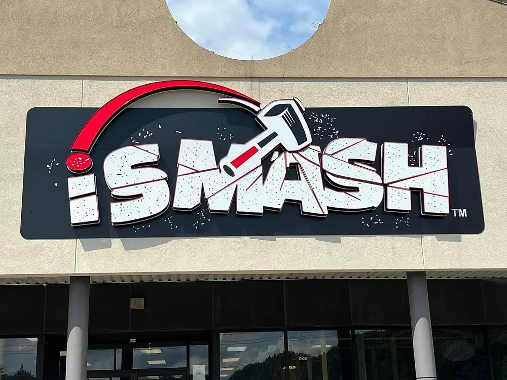 iSmash Rochester NY exterior