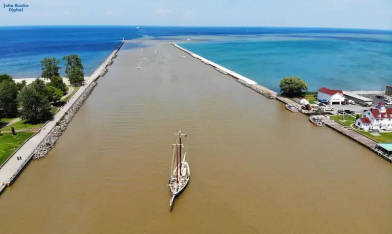 Green Lake Ontario water meeting brown Genesee River water