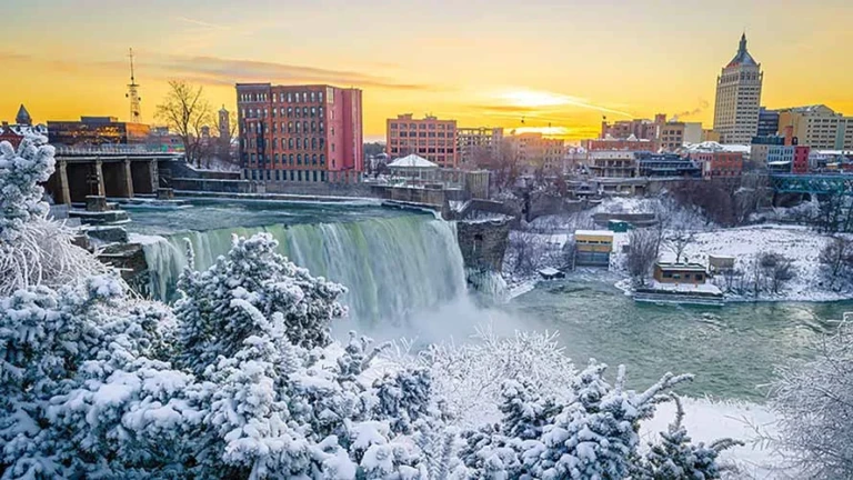 Spurr VisitRochester 5 SQZgv41Rkgmcxh2bJZ4Fn4t18q0ABlZBh rgb l