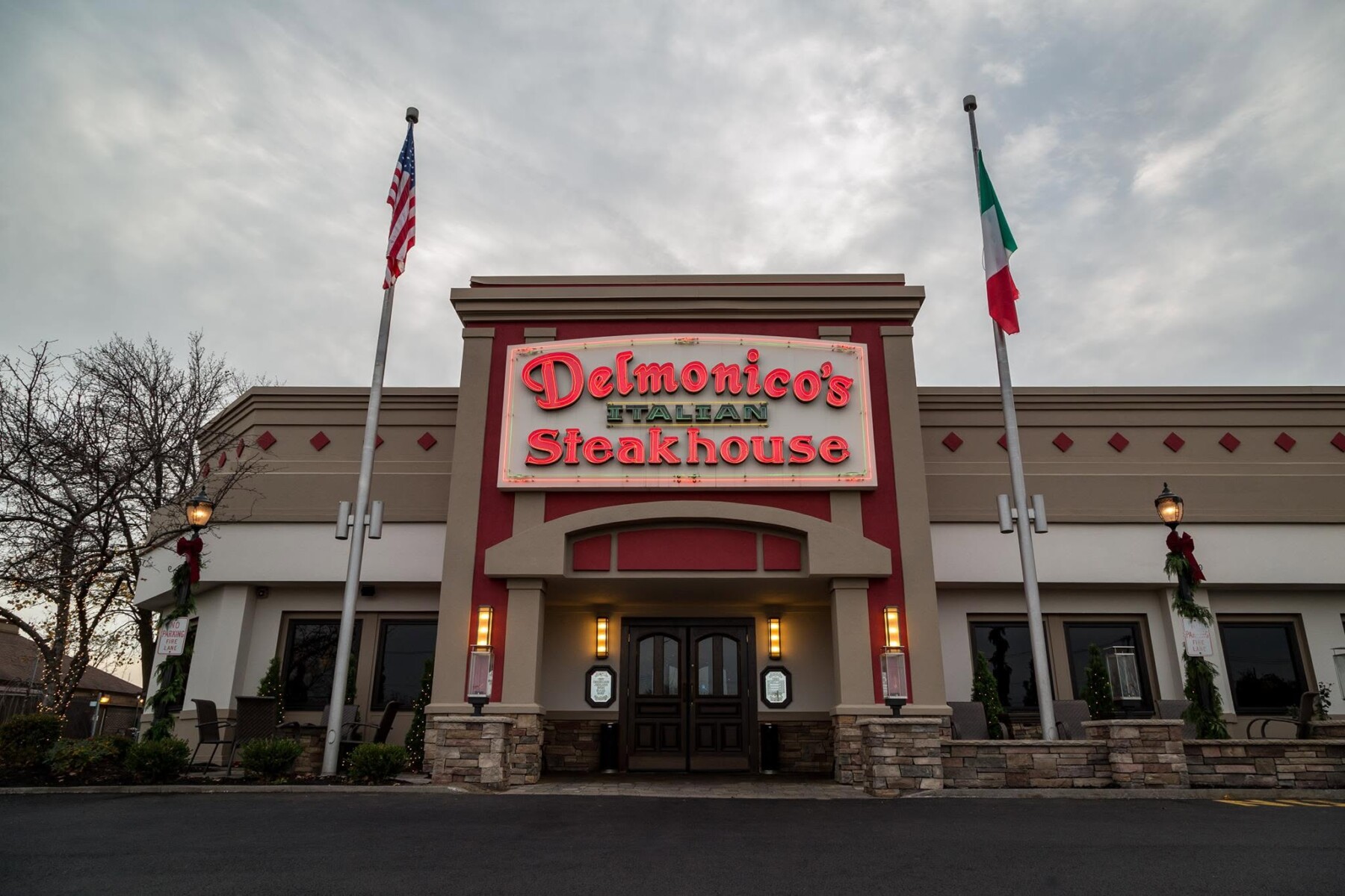 Delmonico's Italian Steakhouse exterior