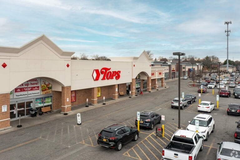 Tops Friendly Markets East Ridge Road exterior